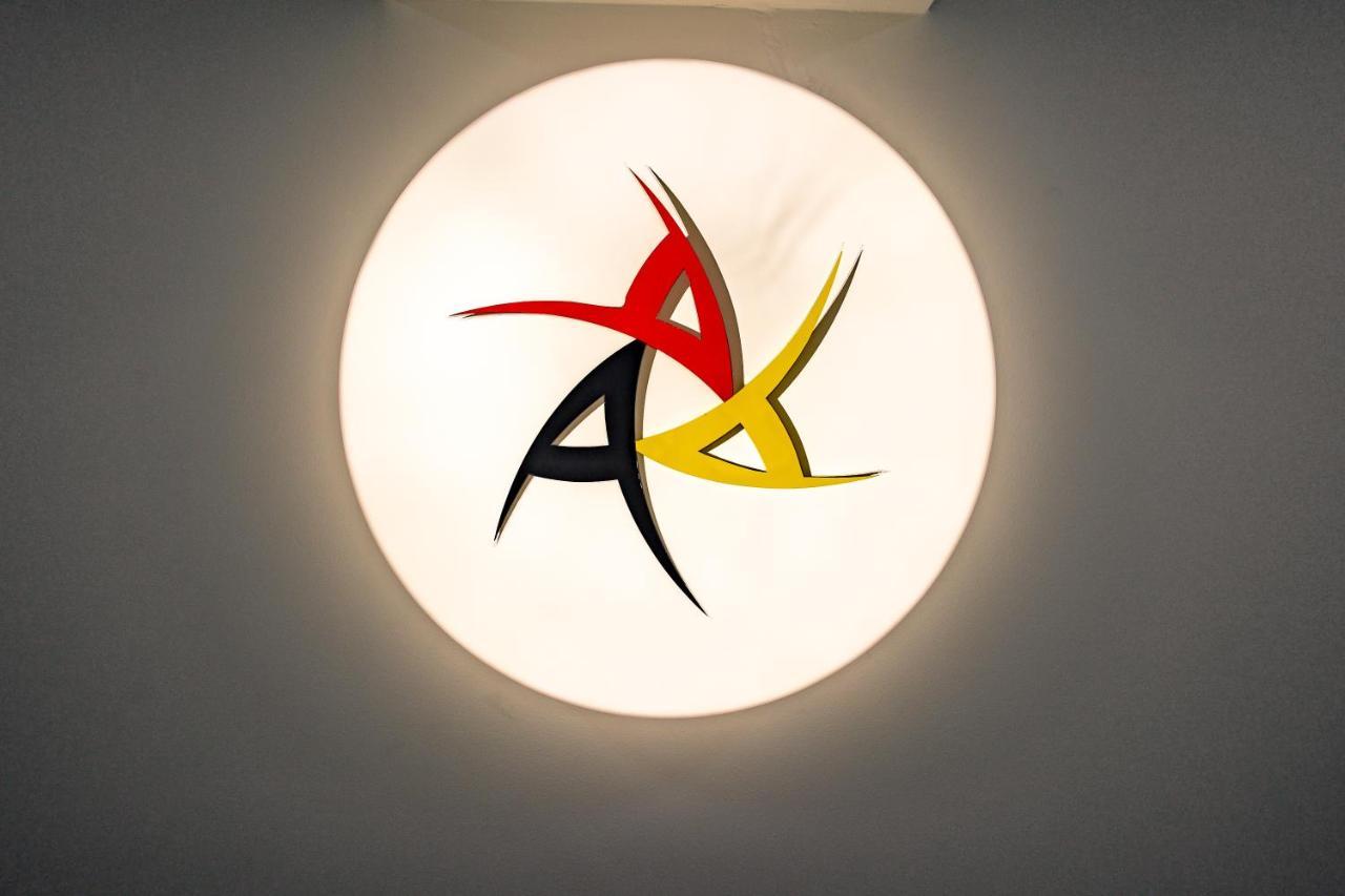 Triple A @ Trendy Psiri - Art & Nightlife Aparthotel Athene Buitenkant foto