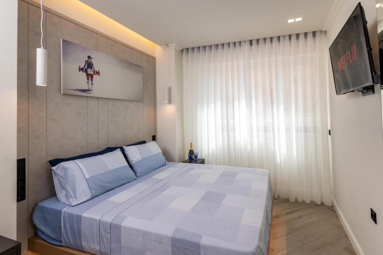 Triple A @ Trendy Psiri - Art & Nightlife Aparthotel Athene Buitenkant foto