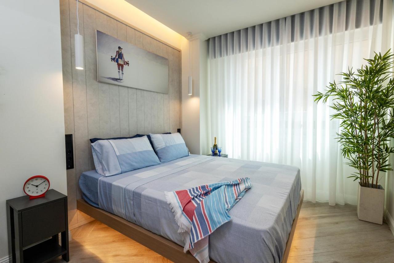 Triple A @ Trendy Psiri - Art & Nightlife Aparthotel Athene Buitenkant foto