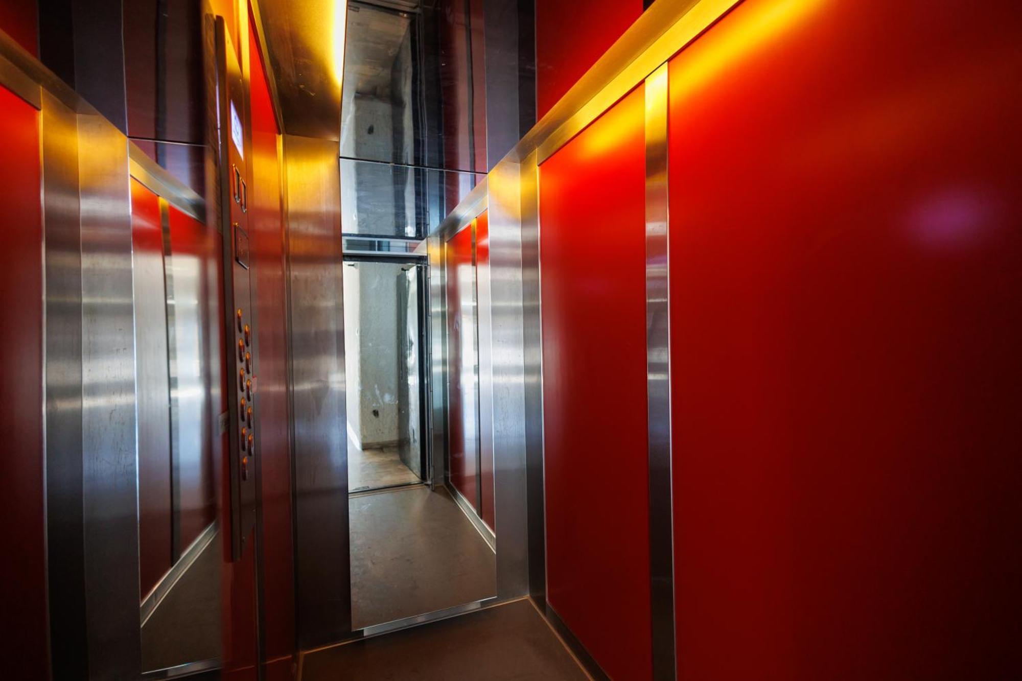 Triple A @ Trendy Psiri - Art & Nightlife Aparthotel Athene Buitenkant foto